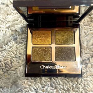 Charlotte Tilbury Luxury Palette in Green Lights NWOB